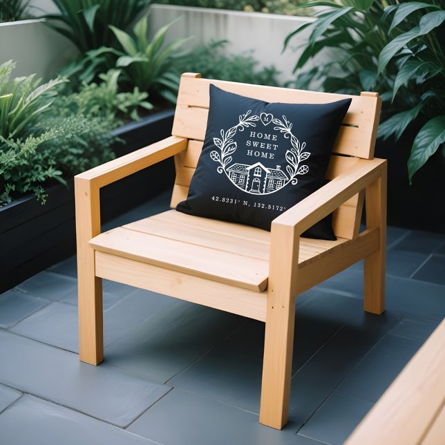 Home Sweet Home, Wreath Design & Coordinates Black Cushion (Home Sweet Home, Wreath Design & Coordinates Black Throw Pillow)