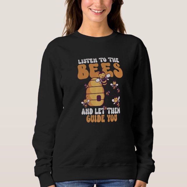 Honey Bee Beekeeping Beekeeper Honeybee Beekeeping Sweatshirt (Front)