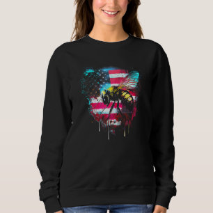 Honeybee and bumble bee for American hive beekeepe Sweatshirt