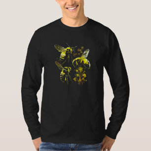 Honeybee and bumble bee for American hive beekeepe T-Shirt