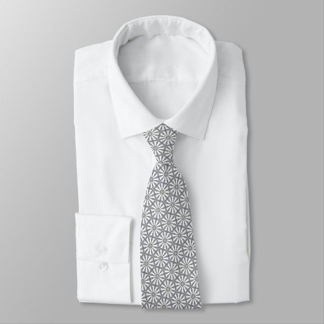 Honeycomb Daisy Love Neck Tie (Tied)