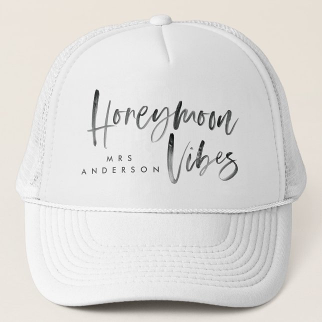 Honeymoon vibes trucker hat (Front)