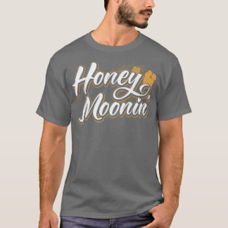 Honeymoonin Bride And Groom Honeymoon Bound Newlyw T-Shirt