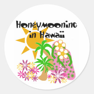 Honeymooning in Hawaii Classic Round Sticker