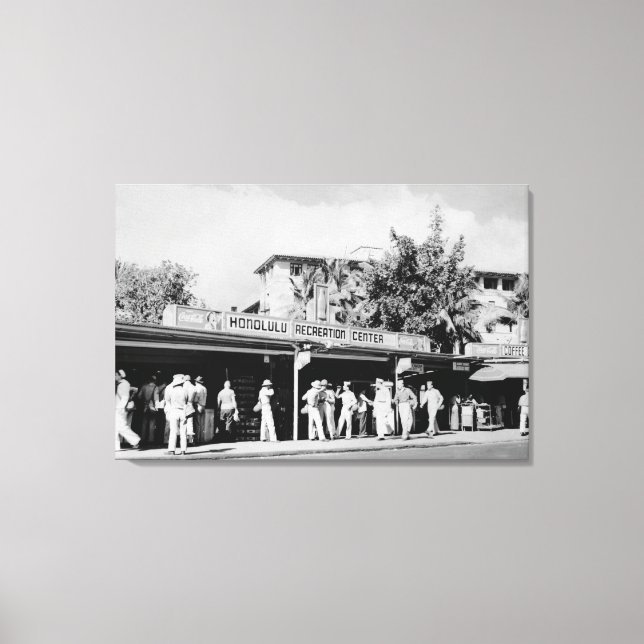 Honolulu, HA - View of the Honolulu Canvas Print (Front)