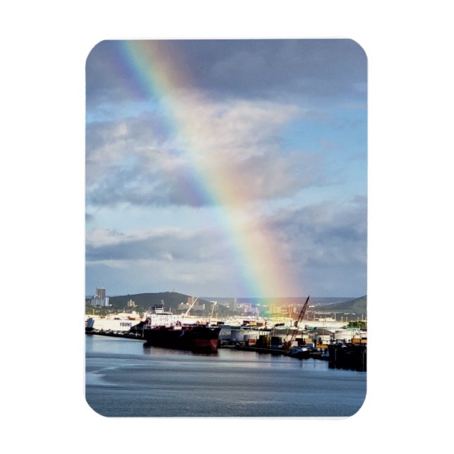 Honolulu Rainbow Magnet (Vertical)