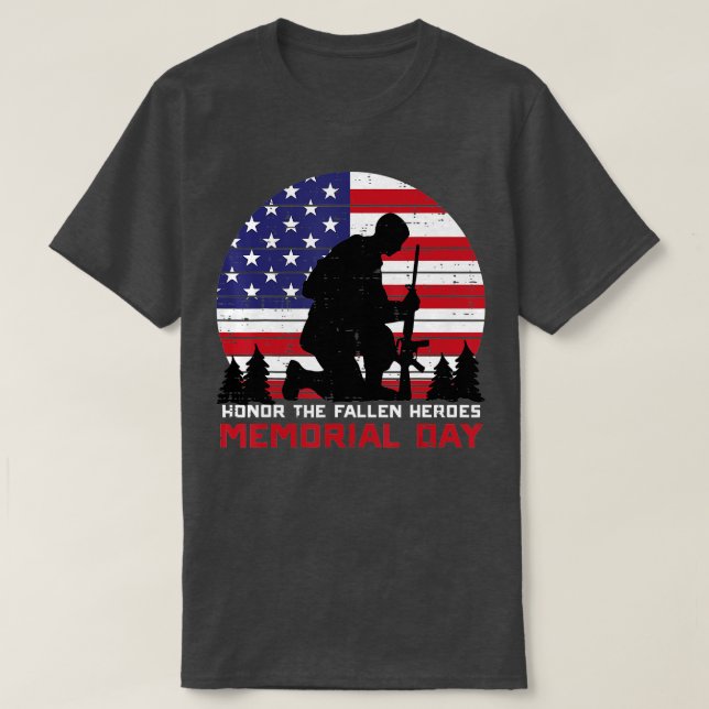Honour he Fallen Heroes Memorial Day US Flag Men W T-Shirt (Design Front)
