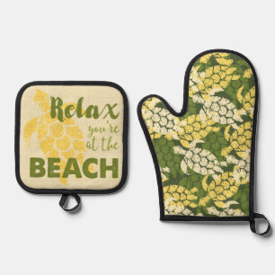 Honu Sea Turtle Hawaiian Tapa in Olive Oven Mitt & Pot Holder Set
