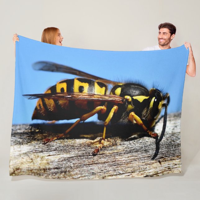 HORNET FLEECE BLANKET (In Situ)