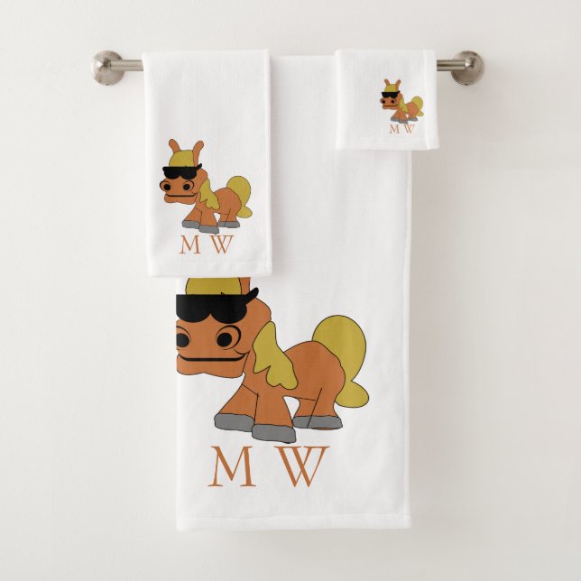 Horse Design Monogrammed Bath Towel Set (Insitu)