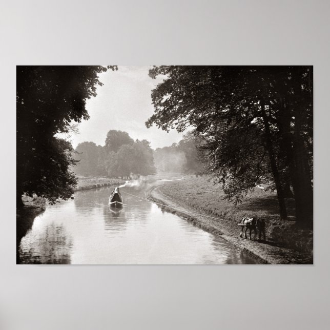 Horse drawn narrowboat Watford UK Poster (Front)