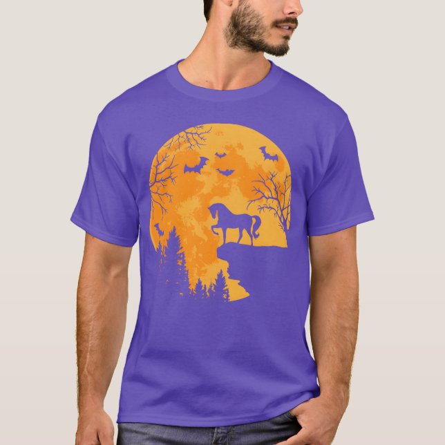 Horse Lovers Funny Horse And Moon Halloween funny T-Shirt (Front)