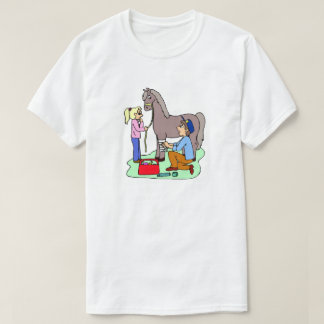 Horse Vet Theme Equine Veterinarian T-Shirt