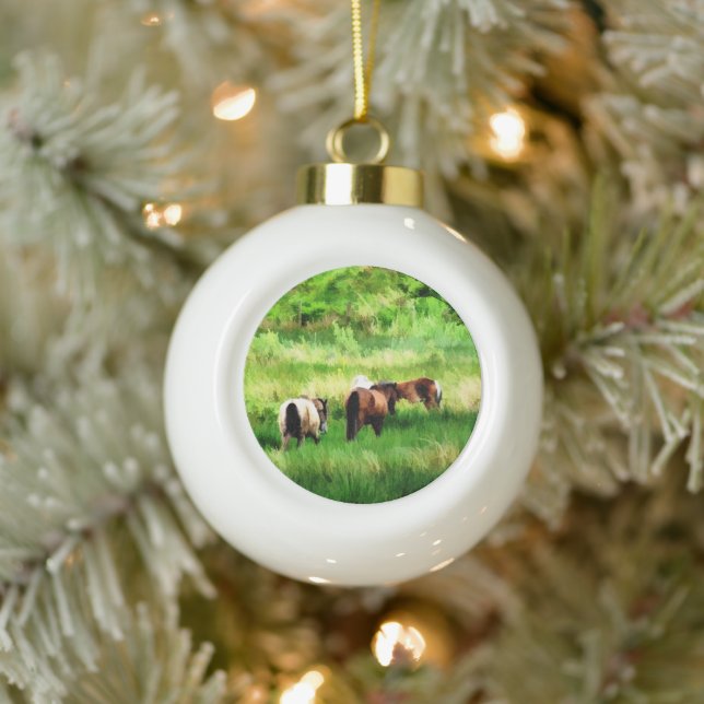 HORSES CERAMIC BALL CHRISTMAS ORNAMENT (Tree)