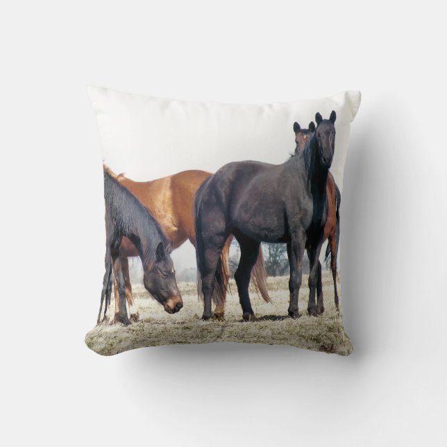 HORSES CUSHION (Front)