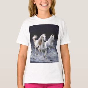 Horses running  throw pillow T-Shirt
