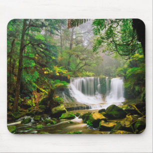 Horseshoe Falls Surrounded by Rainforest Mouse Pad