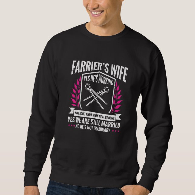 Horseshoe Hoof Trimming Shoeing Horse Wife Farrier Sweatshirt (Front)