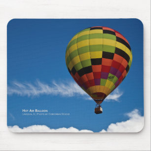 Hot Air Balloon in Flight Mouse Pad