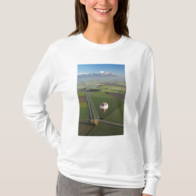 Hot-air Balloon, near Methven, Canterbury T-Shirt (Front)