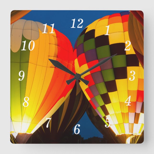 Hot Air Balloons Glow Wall Clock (Front)