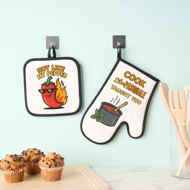 Hot Like My Pepper Ver2 Oven Mitt & Pot Holder Set (Insitu(Hanging))
