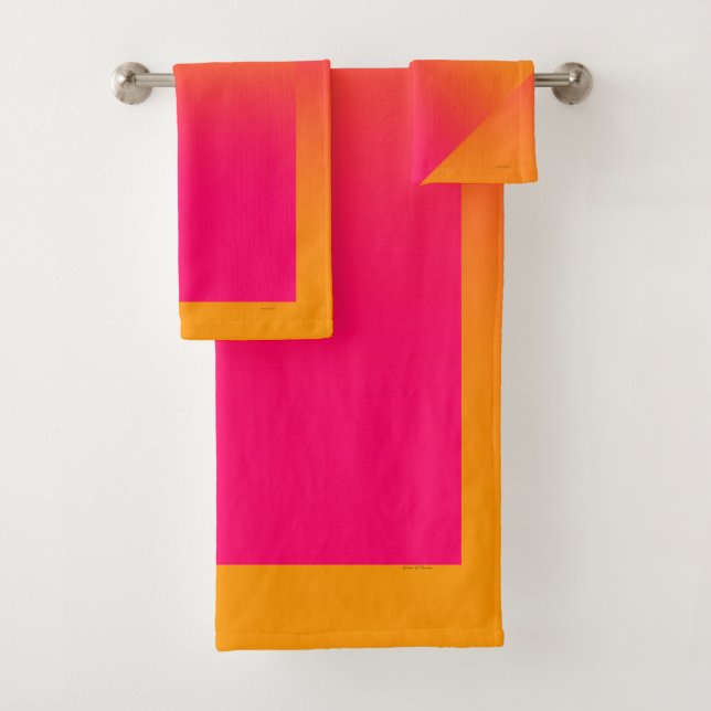 HOT ORANGE PINK BATH TOWEL SET (Insitu)