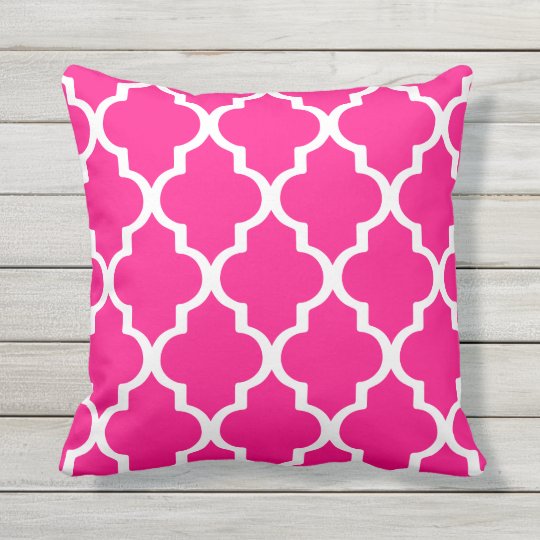 Hot Pink Outdoor Pillows Quatrefoil, Hot Pink Outdoor Cushions