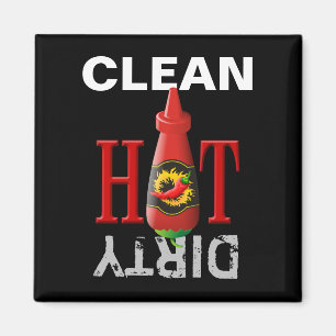 Hot sauce bottle magnet