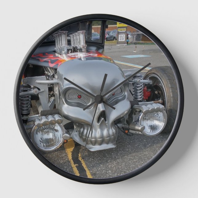 Hotrod Scull Car Clock (Front)