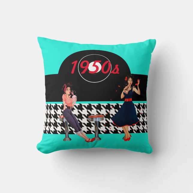 Houndstooth chequered 1950s vintage  cushion (Front)
