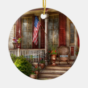 House - Belvidere, NJ - A classic American home Ceramic Tree Decoration