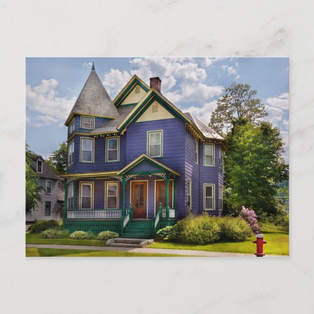 House - Victorian - The old ladies house Postcard (Front)