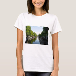 Houseboats on Prinsengracht Canal Amsterdam T-Shirt