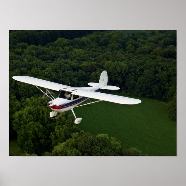 Howdy's 140 poster (Front)