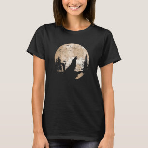 Howling Wolf Predator Forest Animal Full Moon Wolf T-Shirt