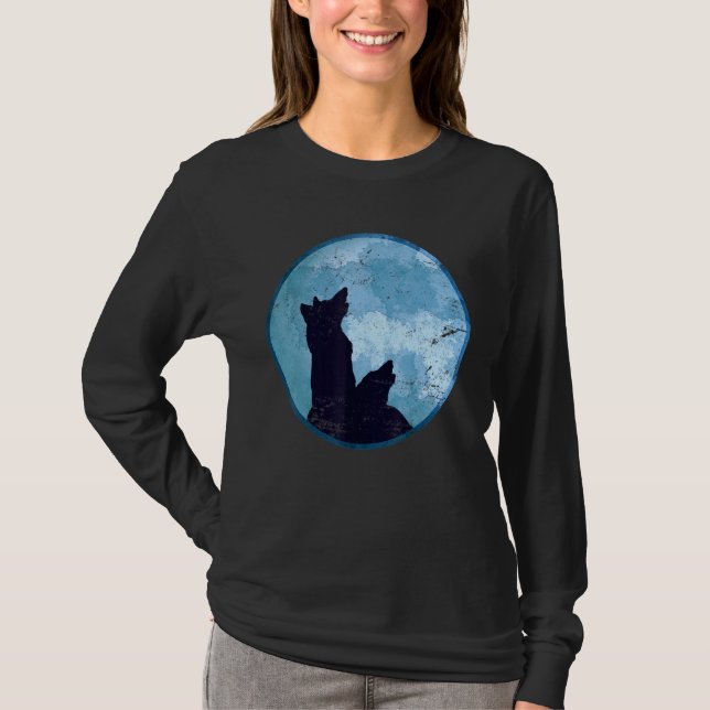 Howling Wolves Pack Predator Forest Animal Moonlig T-Shirt (Front)