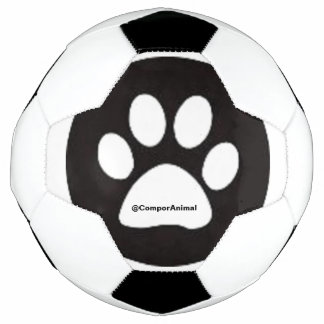 Huella de animal soccer ball