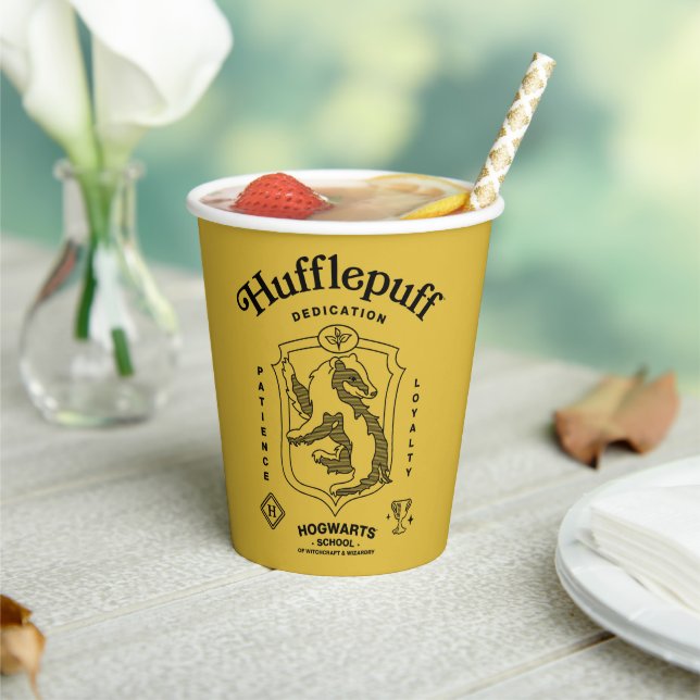 HUFFLEPUFF™ Dedication Patience Loyalty Crest Paper Cups (Insitu)