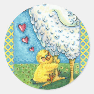 HUG YOUR MOMMA, CUTE BABY CHICK LOVES MOTHER HEN CLASSIC ROUND STICKER