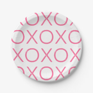 Hugs and Kisses Paper Plates - Pink