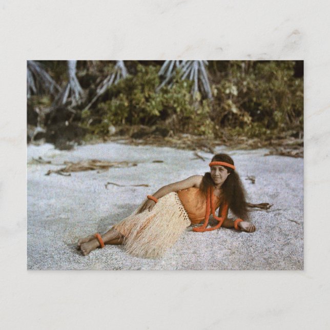 Hula Wahine / Hula Girl c.1909 Autochrome Postcard (Front)