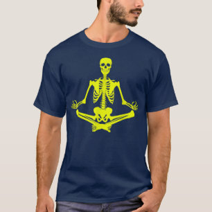 Human Skeleton In Lotus Posture (Padmasana) Yoga M T-Shirt