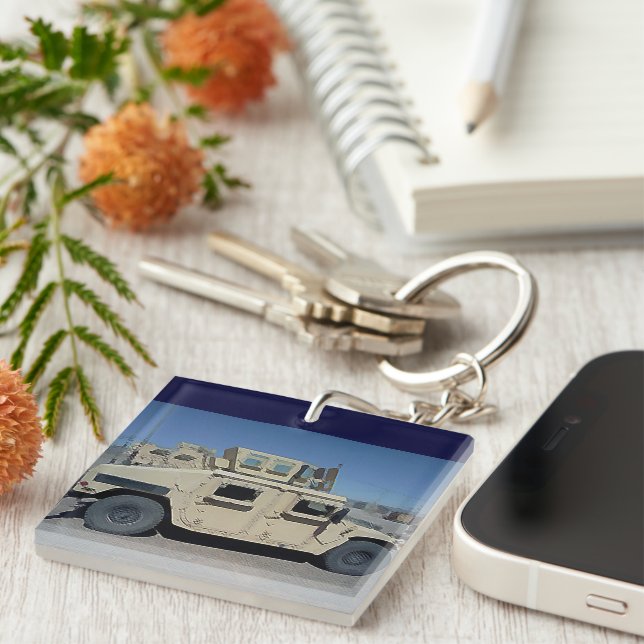 HUMVEE UNITED STATES MILITARY KEY RING (Front Right)