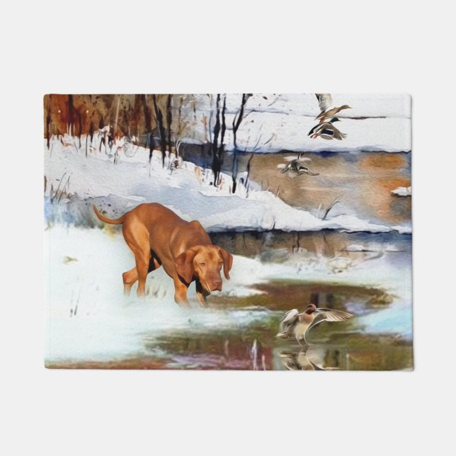 Hungarian Vizsla, hunting ducks in winter     Doormat (Front)