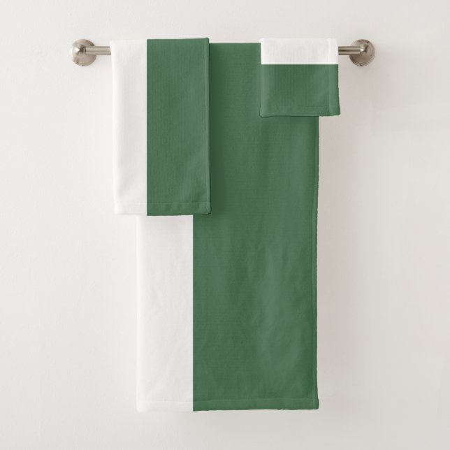 Hungary Flag Bath Towel Set (Insitu)