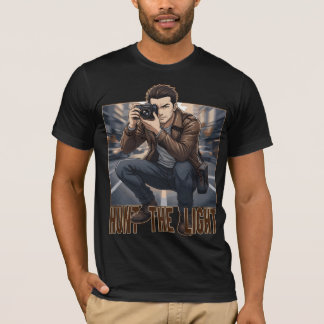 Hunt The Light Vintage Photographer Professional T-Shirt