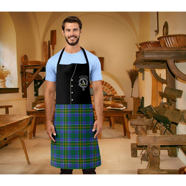 Hunter Clan Badge & Tartan Kilt Apron (Creator Uploaded)