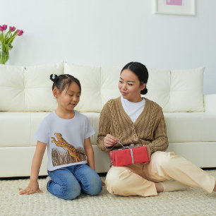 Hunting Cheetah Women Men Teens Grey T-Shirt