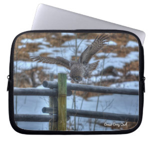 Hunting Great Grey Owl Raptor Winter Wildlife Laptop Sleeve